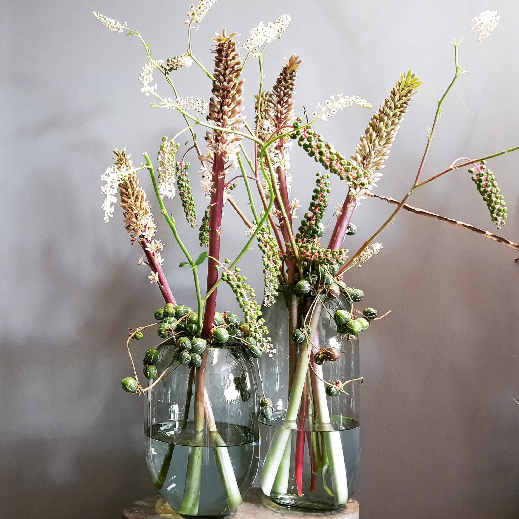 Eleganter Blumenstrauß in Vase – Abo-Lieferung für besondere Momente
